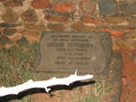 Mpumalanga, NELSPRUIT district, Ngodwana, Houtboschhoek 443, farm cemetery_2