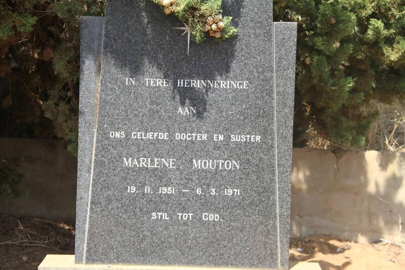 MOUTON Marlene 1951-1971