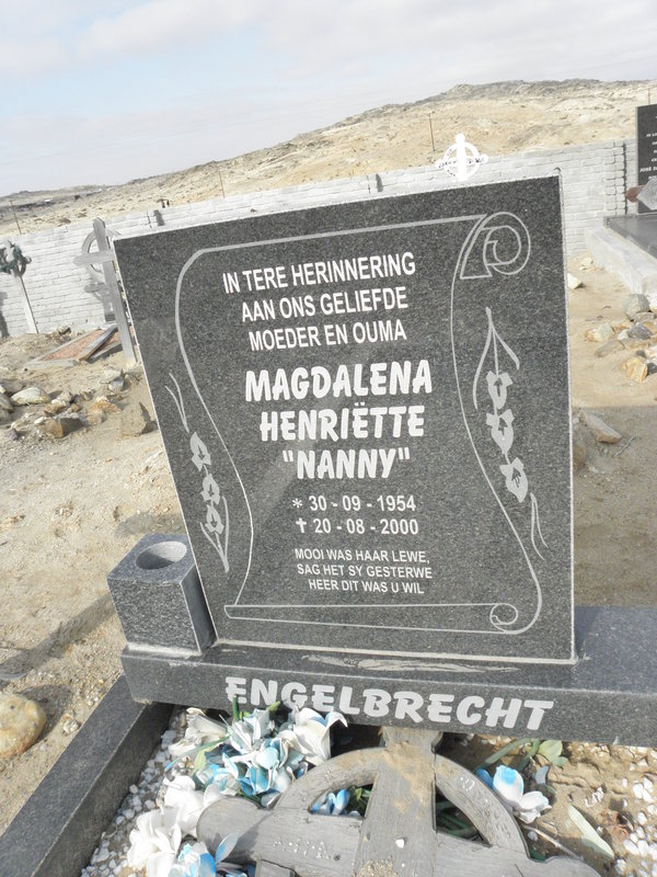 ENGELBRECHT Magdalena Henriette 1954-2000