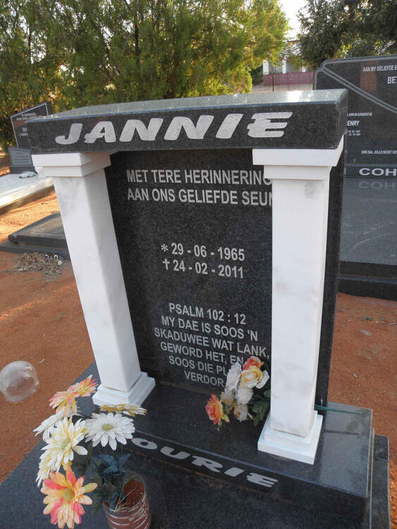 FOURIE Jannie 1965-2011