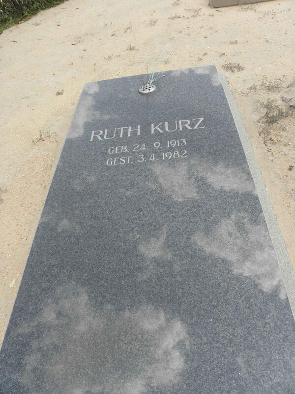 KURZ Ruth 1913-1982
