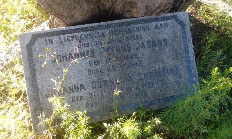 JACOBS Johannes Petrus 1869-1946 & Johanna Cornelia Christina V.D. MERWE 1869-1956