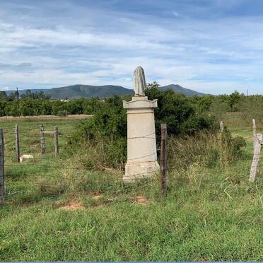 Eastern Cape, ADELAIDE district, Adelaide, Norwood 127, Grenoble, Single grave