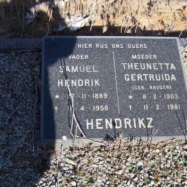 HENDRIKZ Samuel Hendrik 1889-1956 &amp; Theunetta Gertruida KRUGER 1903-1981