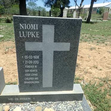 LUPKE Niomi 1938-2013