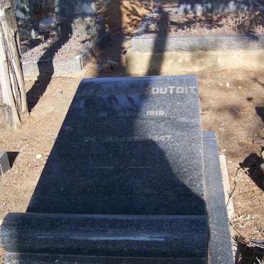 T - Vanne :: Surnames - T