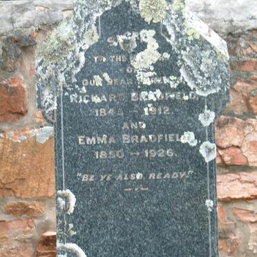 BRADFIELD Richard 1843-1912 &amp; Emma 1850-1926