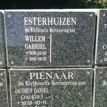 ESTERHUIZEN Willem Gabriel 1926-2015 :: PIENAAR Jacobus Daniel 1938-2011