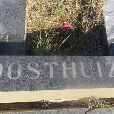OOSTHUIZEN Willem Johannes 1890-1970 &amp; Dora Sophia GRASSMANN 1895-1976