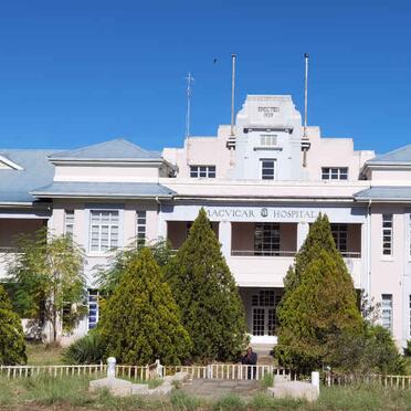 Eastern Cape, ALICE, Lovedale, Victoria Hospital, Memorial statue