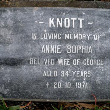 KNOTT Annie Sophia -1971