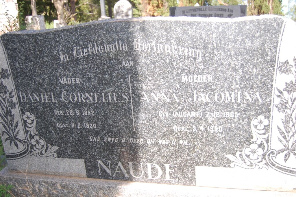 NAUDE Daniel Cornelius 1852-1930 &amp; Anna Jacomina AUCAMP 186?-1950