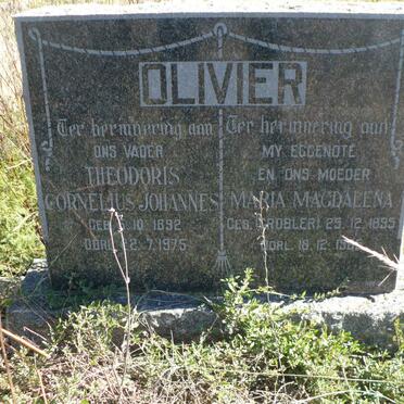 OLIVIER Theodoris Cornelius Johannes 1892-1975 &amp; Maria Magdalena GROBLER 1895-19??