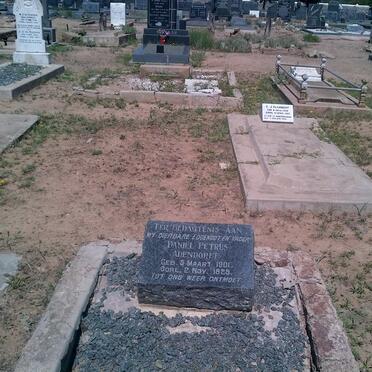 A - Surnames :: Vanne - A