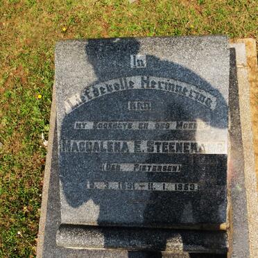 STEENEKAMP Magdalena Elizabeth nee PIETERSEN 1891-1953