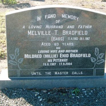 BRADFIELD Melville T. 1903-1967 &amp; Mildred Enid 1907-2004