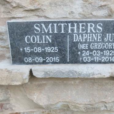 SMITHERS Colin 1925-2015 &amp; Daphne June GREGORY 1929-2014