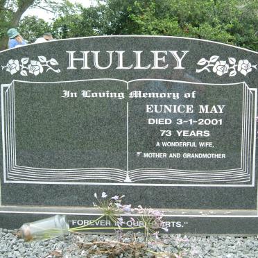 HULLEY Eunice May -2001