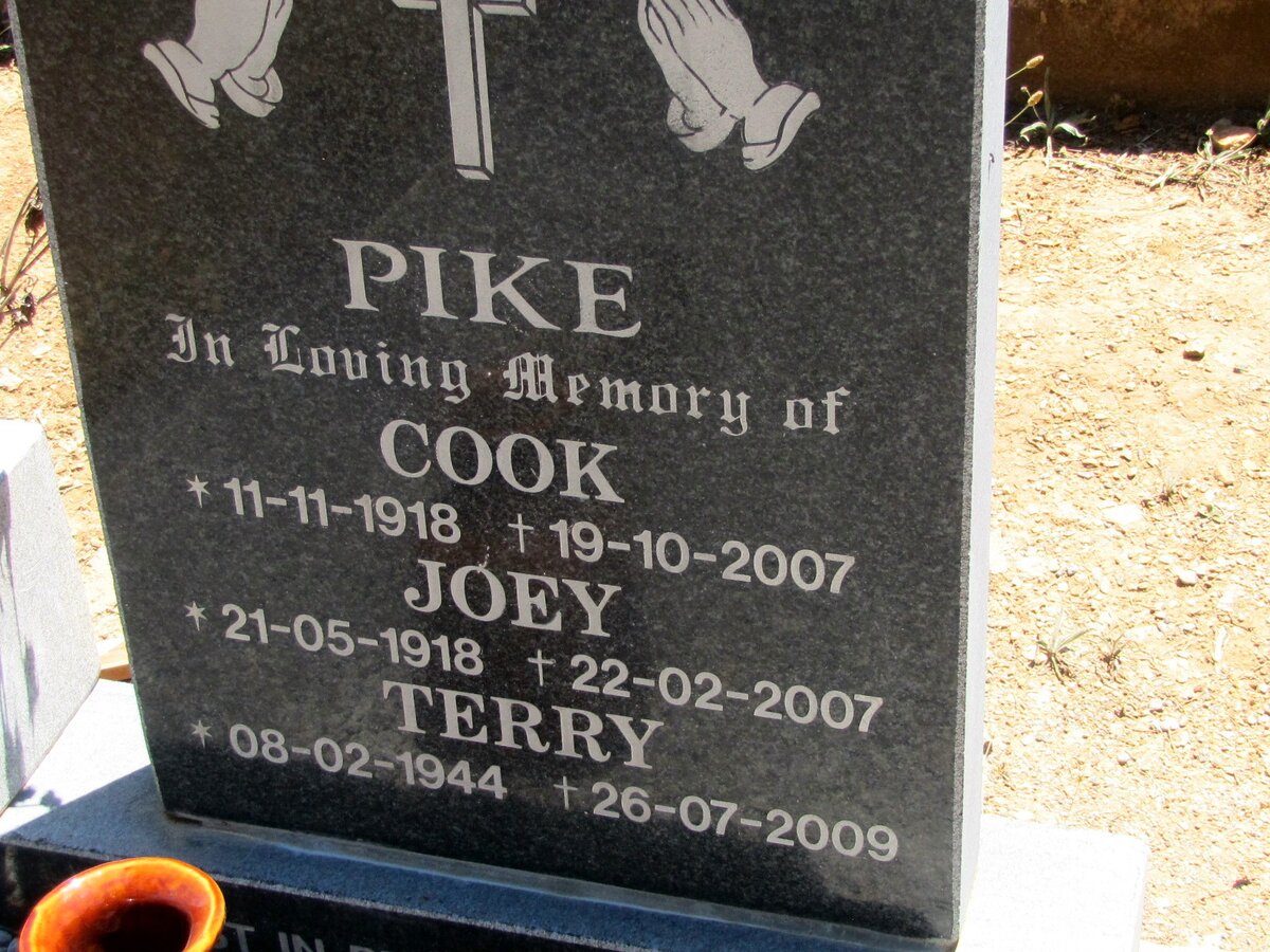 PIKE Cook 1918-2007 &amp; Joey 1918-2007 :: PIKE Terry 1944-2009