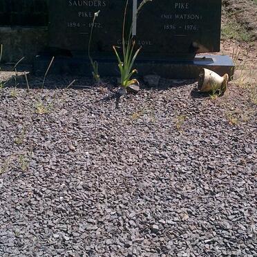 PIKE Thomas Saunders 1894-1972 &amp; Crystal WATSON 1896-1976 :: PIKE Alton 1925-2012