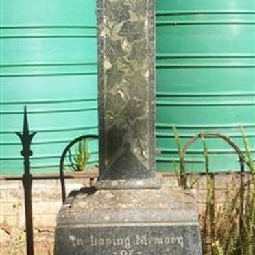 ARMSTRONG Robert John  -1916 &amp;  Louisa -1918