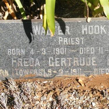 HOOK Walter 1901-1972 &amp; Freda Gertrude TOWERS 1911-1974
