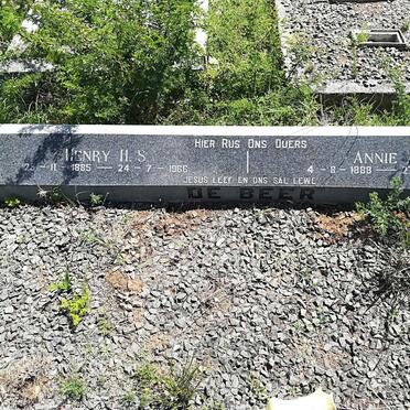 BEER Henry H.S., de 1885-1966 &amp; Annie A.M. 1888-1967