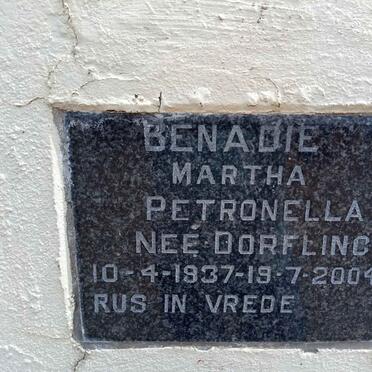 Eastern Cape, BEDFORD, NG Gemeente Glen Lynden, Gedenkmuur