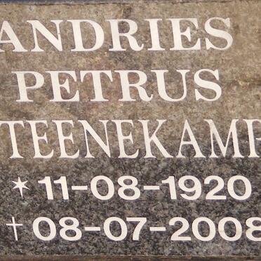 STEENEKAMP Andries Petrus 1920-2008