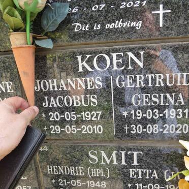 KOEN Johannes Jacobus 1927-2010 &amp; Gertruida Gesina 1931-2020