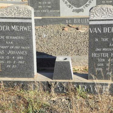 MERWE Frans Johannes, van der 1895-1967 &amp; Hester Hendrina V.D. WALT 1905-1988