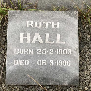 HALL Ruth 1903-1996