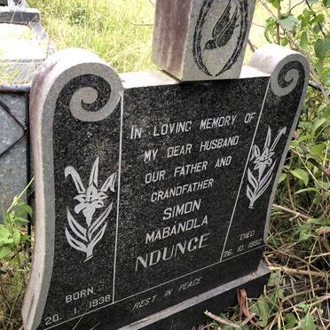 NDUNGE Simon Mabandla 1938-1992