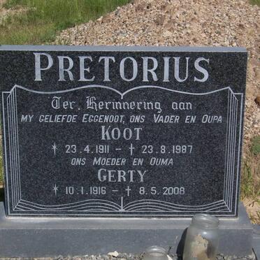 PRETORIUS Koot 1911-1987 &amp; Gerty 1916-2008