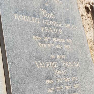 FRAZER Robert George Miles 1958-1987 :: FRAZER Valerie nee MILES 1923-1990