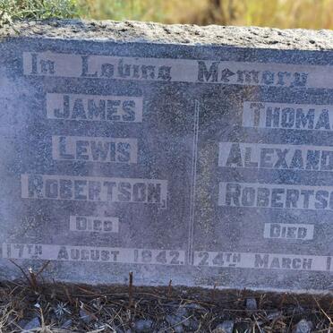 ROBERTSON James Lewis -1942 :: ROBERTSON Thomas Alexander -1943