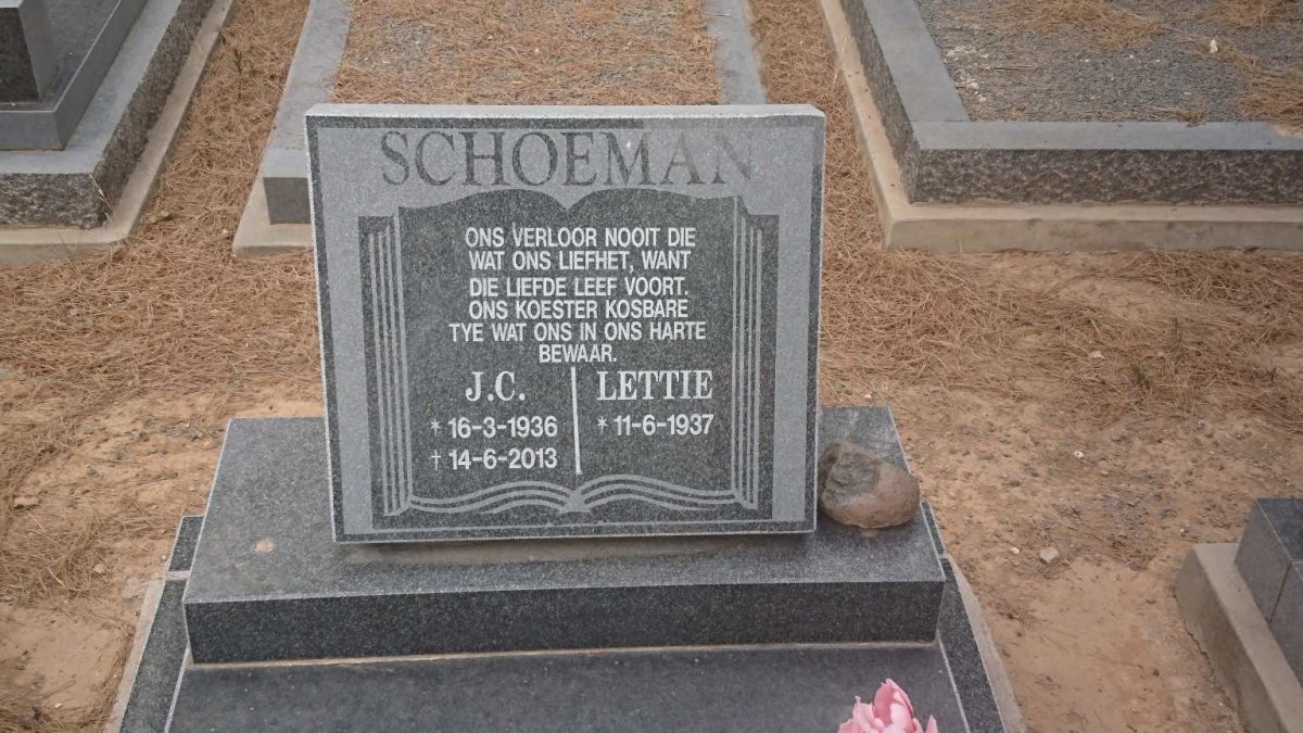 SCHOEMAN J.C. 1936-2013 &amp; Lettie 1937-