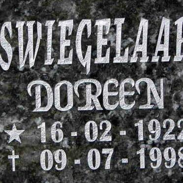 SWIEGELAAR Doreen 1922-1998
