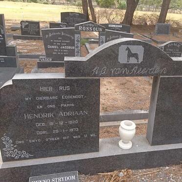 HEERDEN Hendrik Adriaan, van 1920-1973 :: STRYDOM Henno 1981-2013