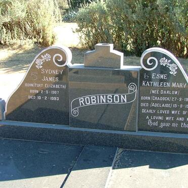 ROBINSON Sydney James 1907-1993 &amp; Esme Kathleen Mary DARLOW 1907-1991