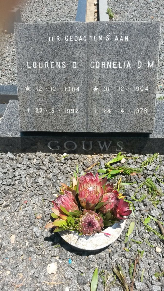 GOUWS Lourens D. 1904-1992 &amp; Cornelia D.M. 1904-1978