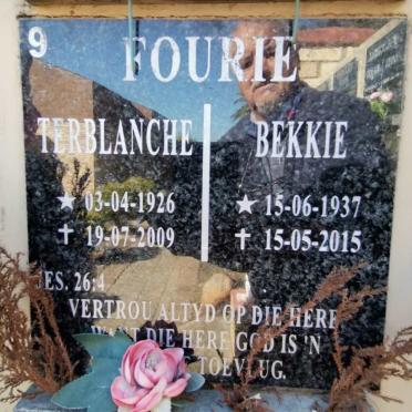 FOURIE Terblanche 1926-2009 &amp; Bekkie 1937-2015