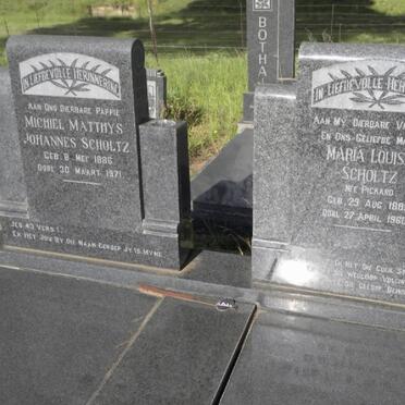 SCHOLTZ Michiel Matthys Johannes 1886-1971 &amp; Maria Louisa PICKARD 1889-1960