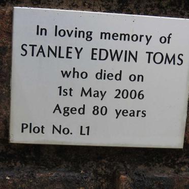 TOMS Stanley Edwin -2006