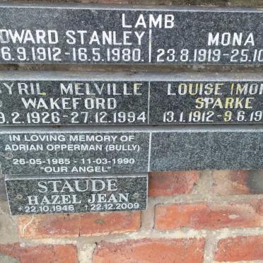 Eastern Cape, EAST LONDON, Greenfields, All Saints Church, Memorial Wall