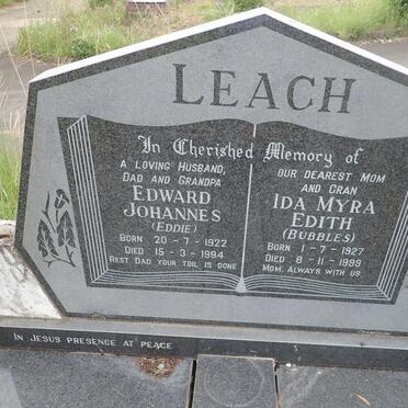 LEACH Edward Johannes 1922-1994 &amp; Ida Myra Edith 1927-1999