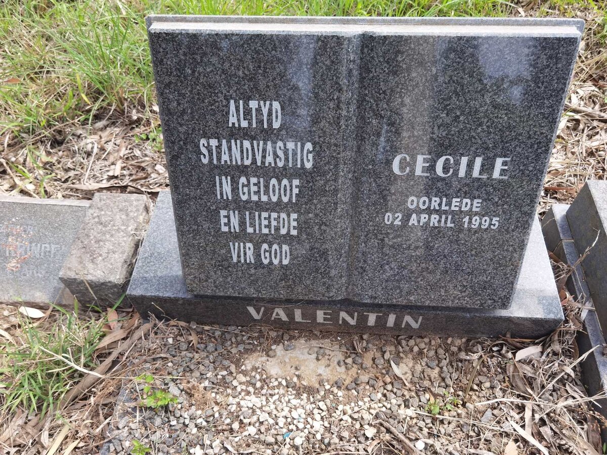 VALENTIN Cecile -1995