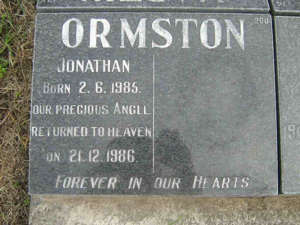 ORMSTON Jonathan 1985-1986