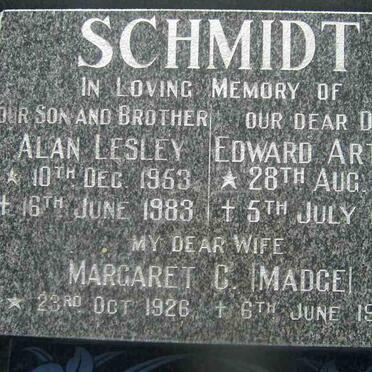 SCHMIDT Edward Arthur 1918-1999 &amp; Margaret C. 1926-1995 :: SCHMIDT Alan Lesley 1953-1988