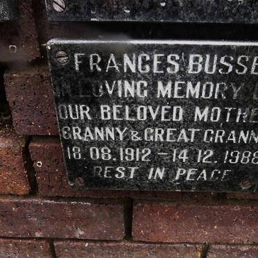 BUSSE Frances 1912-1988